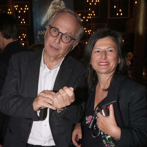 Exclusif - Fabrice Luchini et Emmanuelle Garassino - 33ème " Nuit des Molières " aux Folies Bergère à Paris le 30 Mai 2022. Bertrand Rindoff / Bestimage

|Exclusif - Les artistes lors de la 33ème cérémonie des Molières aux Folies Bergère à Paris