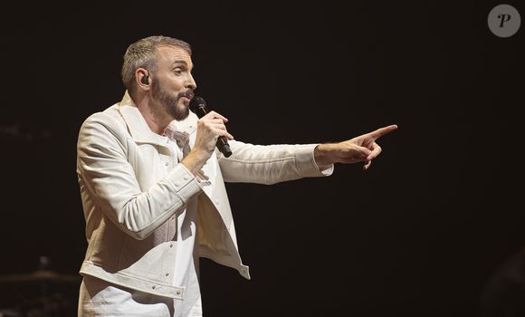 Christophe Willem en concert au Zénith de Lille le 2 décembre 2023. Photo par Stéphane Vansteenkiste/Bestimage