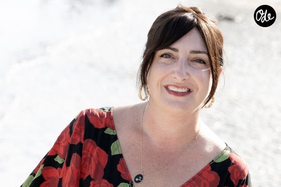 L’autrice lui a rendu un bel hommage

Viginie Grimaldi, présidente du jury, participe à la séance photo du jury lors du 27e Festival de fiction de La Rochelle, le 19 septembre 2025 à La Rochelle, en France. Photo de David NIVIERE/ABACAPRESS.COM