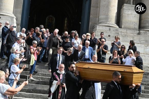 - Obsèques de la chanteuse et pianiste française Marie-Paule Belle, en l'église Saint-Roch à Paris le 3 aout 2026. © Agence / Bestimage