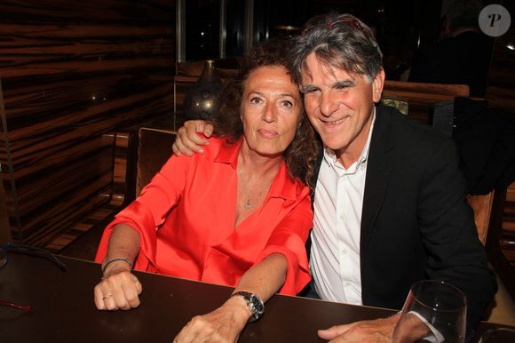 Exclusif - Tex et sa femme Béatrice - Soirée à la Maison Noura au profit de l'association "The children for peace" organisée par M. Gargia à Paris le 27 juin 2022. © Philippe Baldini / Bestimage