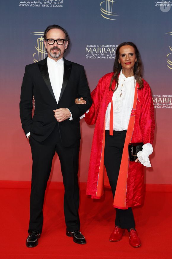 Vincent Perez, Karine Perez-Silla au photocall de la cérémonie d'hommage à Sean Penn lors de la deuxième journée du 21e Festival international du film de Marrakech, le 30 novembre 2024 à Marrakech, Maroc. © Dominique Jacovides/Bestimage