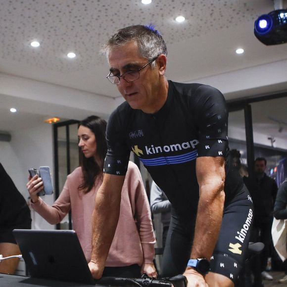 Laurent Jalabert lors de la soirée Kinomap, une application interactive d'entraînement au cyclisme en salle, à Paris le 23 janvier 2024. © Michael Baucher / Panoramic / Bestimage