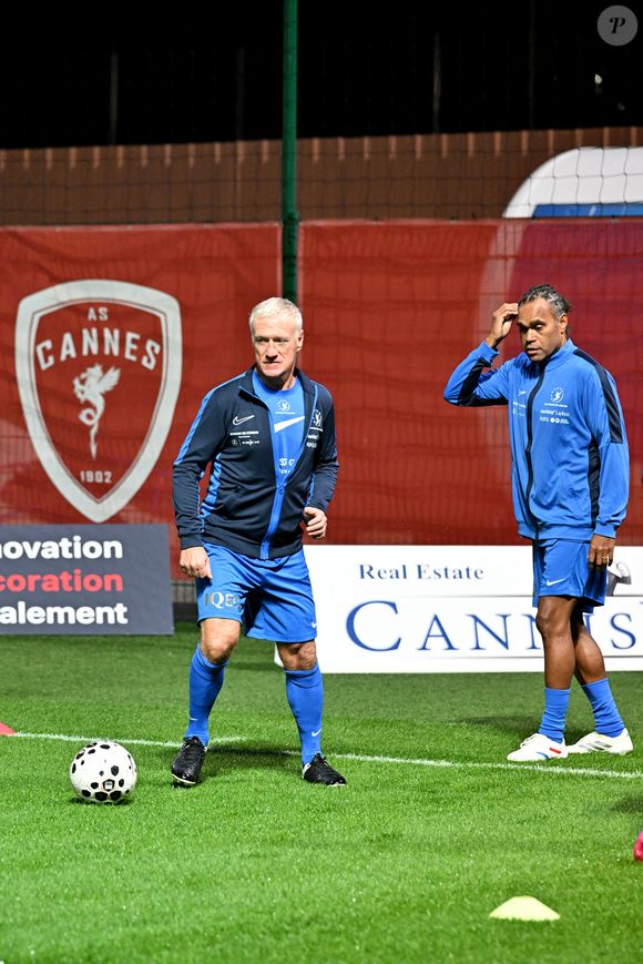 Le 30 octobre 2025 à Cannes, le stade Pierre de Courbertin a accueilli la première édition du "Match des Légendes" qui opposait d'anciens joueurs du club de la ville, à l'équipe des Etoiles, coachée par Didier Deschamps, l'actuel entraineur de l'équipe de France.


Didier Deschamps et Christian Karembeu durant la première édition du « match des légendes » opposant l'équipe des Légendes, les anciens de Cannes, à l'équipe des Etoiles avec pour capitaine Didier Deschamps, au stade Pierre de Coubertin à Cannes, le 30 octobre 2025. © Bruno Bebert / Dominique Jacovides / Bestimage