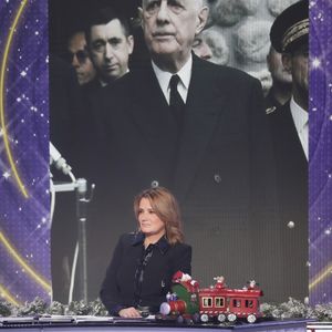 Exclusif - Pascale de La Tour du Pin sur le plateau de l’enregistrement de l’émission « Face à Hanouna » présentée par P. de La Tour du Pin et diffusée sur C8 le 07 décembre 2024, à Paris, France, le 05 décembre 2024. © Jack Tribeca/Bestimage