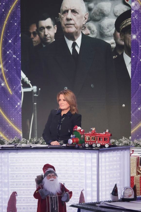 Exclusif - Pascale de La Tour du Pin sur le plateau de l’enregistrement de l’émission « Face à Hanouna » présentée par P. de La Tour du Pin et diffusée sur C8 le 07 décembre 2024, à Paris, France, le 05 décembre 2024. © Jack Tribeca/Bestimage