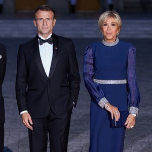 Le président Emmanuel Macron et sa femme Brigitte Macron - Dîner d'Etat au château de Versailles en l'honneur de la visite officielle du roi Charles III d'Angleterre et de la reine consort Camilla Parker Bowles de 3 jours en France. Le 20 septembre 2023
© Moreau-Jacovides / Bestimage