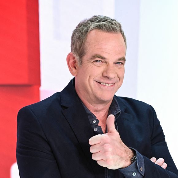 Mais aujourd'hui, il rattrape le temps perdu avec elle. 

Garou - Enregistrement de l'émission "Vivement dimanche" au studio Gabriel, présentée par M.Drucker. © Guillaume Gaffiot / Bestimage