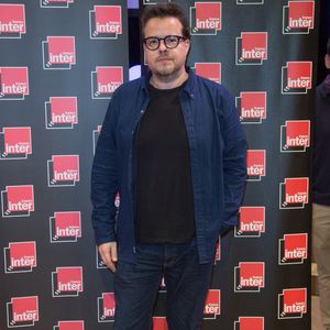 Un message lu à l’antenne montre combien sa voix manque aux fidèles de la station.

Nicolas Demorand pour France Inter lors de la présentation des programmes de Radio France pour 2016/17 à Paris, France, le 30 août 2017. Photo parNasser Berzane/ABACAPRESS.COM