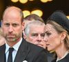 Le prince William et son épouse Kate Middleton durant les obsèques de la duchesse de Kent. © Backgrid UK/ Bestimage