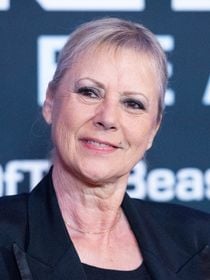 Dorothée : son immense duplex situé dans le 17e arrondissement de Paris, elle y vit avec son mari, un fan du Club Dorothée