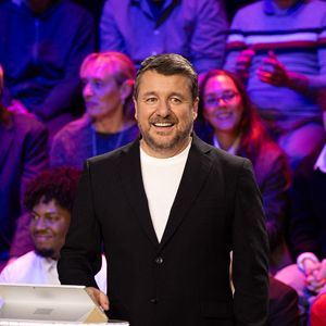 Pour l'occasion, l'animateur s'est entouré d'une sacrée bande de personnalités
Exclusif - Bruno Guillon lors de l'enregistrement de l'émission "Qui Ment?" présentée par B.Guillon et diffusée le 20 août 2026 sur France 2, à Saint-Denis, Seine Daint-Denis, France, le 24 novembre 2025. © Jeremy Melloul/Bestimage
