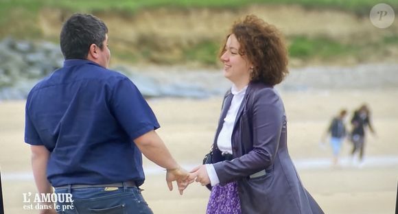 Malgré tout, ils ont apparemment choisi de rester "amis" sur la plateforme sociale.
Flavie et Valentin dans "L'amour est dans le pré", M6