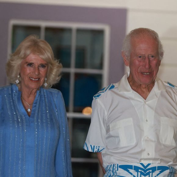 Le roi Charles III d'Angleterre et la reine consort Camilla Parker Bowles lors d'une réception au musée Robert Louis Stevenson dans les Iles Samoa, à l'occasion de leur visite en Australie. Le 25 octobre 2024
© Ian Vogler / MirrorPix / Bestimage