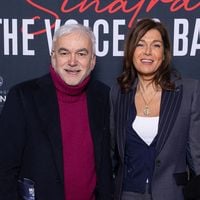 Pascal Praud et sa compagne Catherine, qui occupe un poste à hautes responsabilités, réunis lors d'un événement spécial à Paris