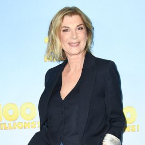 Michele Laroque à la première de Cent Millions à Paris, France, le 17 mars 2025. Photo par Aurore Marechal/ABACAPRESS.COM