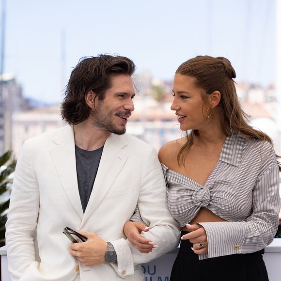 François Civil, Adèle Exarchopoulos au photocall du film Bac Nord (Hors compétition) lors du 74ème festival international du film de Cannes le 13 juillet 2021

© Borde / Jacovides / Moreau / Bestimage
