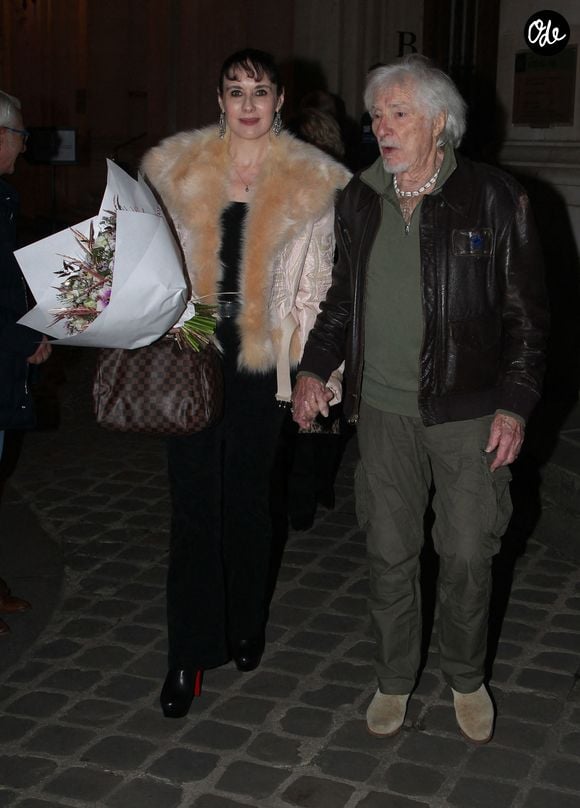 Exclusif - Hugues Aufray et sa femme Murielle - Hugues Aufray reçoit la médaille Grand Vermeil de la ville des mains d'Anne Hidalgo, à l'hôtel de ville de Paris le 18 décembre 2025. © Philippe Baldini/Bestimage