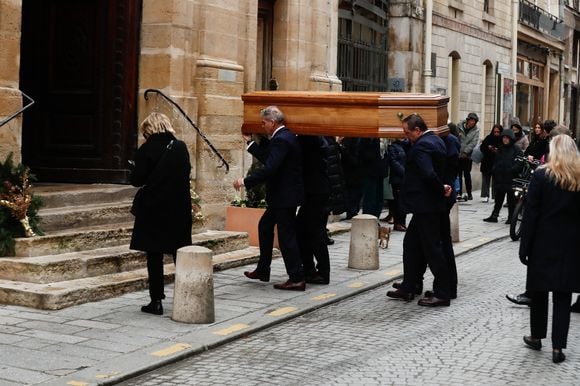 Exclusif - Obsèques d'Alain Pompidou en l'église Saint-Louis-en-l'Île à Paris, le 18 décembre 2024.
© Christophe Clovis / Bestimage