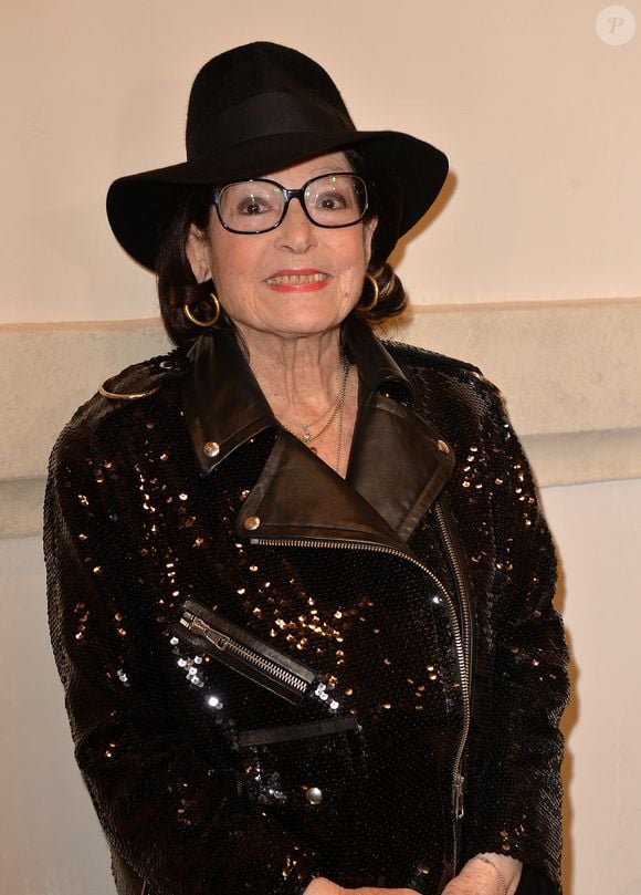 Nana Mouskouri lors du photocall du dernier défilé de mode Haute-Couture printemps-été 2020 "Jean-Paul Gaultier" au théâtre du Châtelet à Paris, France, le 22 janvier 2020. © Veeren-Clovis/Bestimage