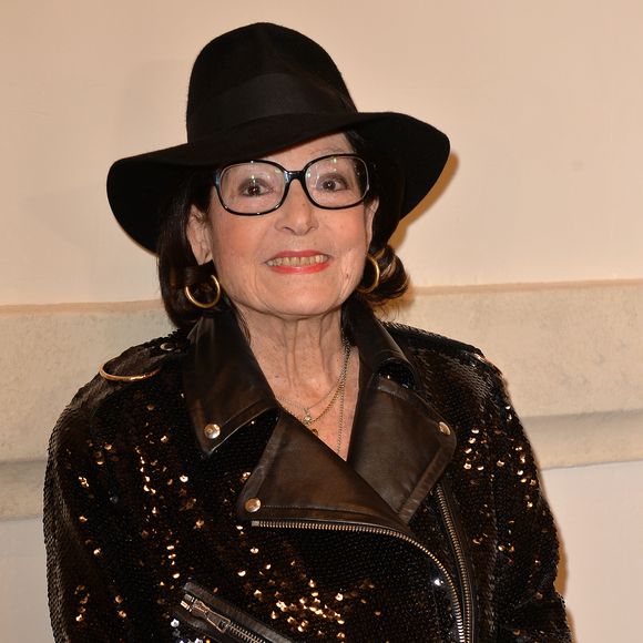 Nana Mouskouri lors du photocall du dernier défilé de mode Haute-Couture printemps-été 2020 "Jean-Paul Gaultier" au théâtre du Châtelet à Paris, France, le 22 janvier 2020. © Veeren-Clovis/Bestimage