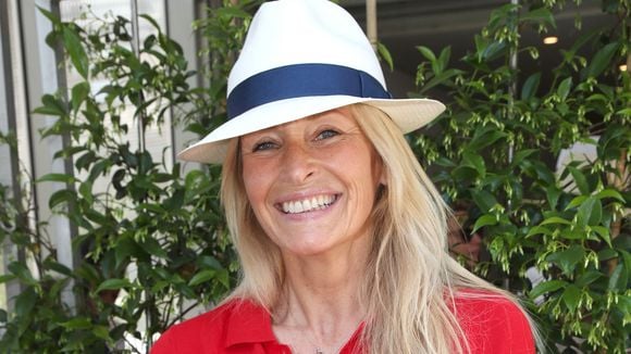 Estelle Lefebure : L'ex de David Hallyday propriétaire d’une longère au bord de l'eau dans le Calvados
