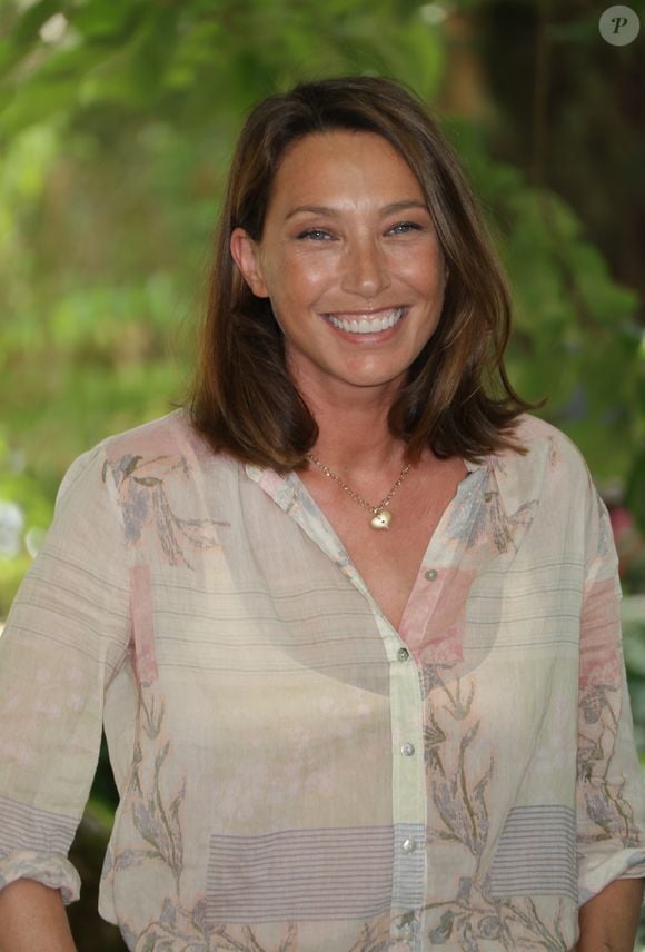 Laura Smet - Photocall du film "Surface" lors de la 18ème édition du Festival du Film Francophone de Angoulême (FFA) le 26 août 2025.

© Coadic Guirec / Bestimage