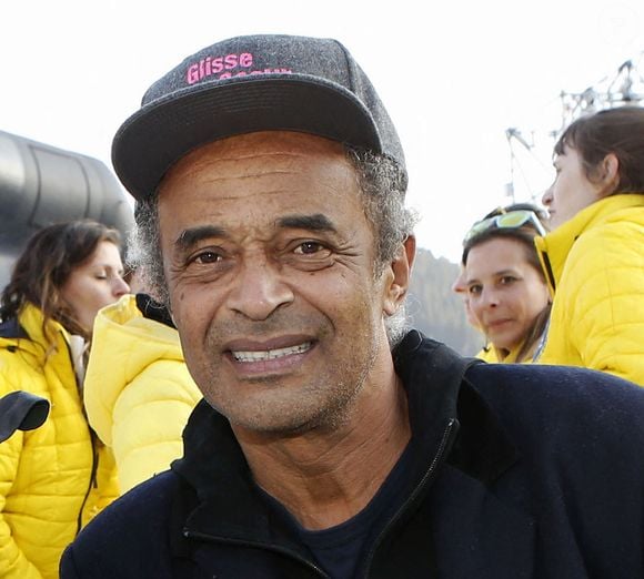 Yannick Noah assite à la 13ème édition de Glisse en Coeur, événement caritatif au profit de l'association "MEEO" l'Association annécienne, Mon École Extra Ordinaire a mis en oeuvre un modèle innovant, en faveur des enfants présentant des troubles du neuro- développement.Stéphane Thébaut est le parrain de Glisse en Coeur, Le Grand-Bornand, Haute-Savoie, France, le 19 mars 2022. © Pascal Fayolle/Bestimage