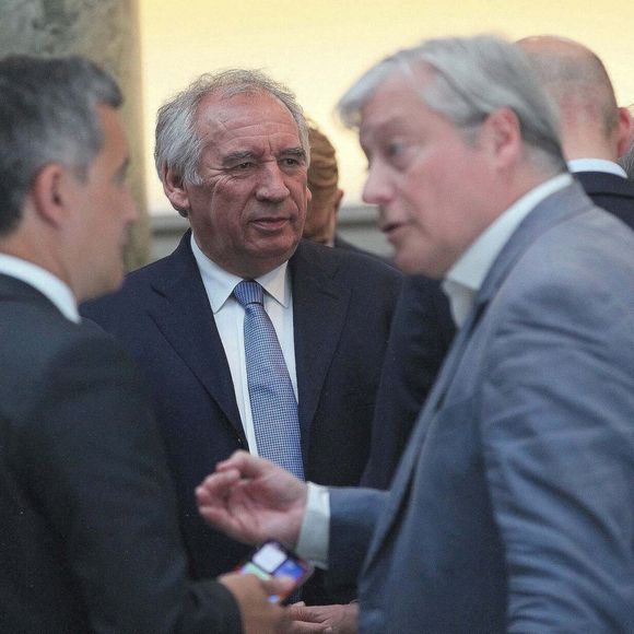 François Bayrou - Les ministres assistent à la conférence de presse d'Emmanuel Macron au Pavillon Cambon à Paris le 12 juin 2024.

© Jonathan Rebboah / Panoramic / Bestimage