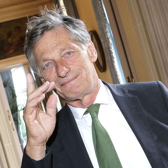 L'homme d'affaires de 74 ans, figure puissante de la télévision, a passé plus de 20 ans dans le groupe M6. 

Nicolas de Tavernost annonce quitter la présidence du groupe M6 en avril - Exclusif - Portrait de Nicolas de Tavernost à Paris.
© Cédric Perrin/Bestimage