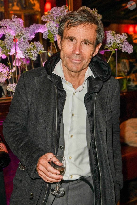 David Pujadas assiste à la remise des prix littéraires "La Closerie Des Lilas" 2023 à la Closerie Des Lilas le 18 avril 2023 à Paris, France Photo by Shootpix/ABACAPRESS.COM