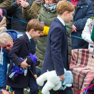 Prince Louis, Prince George - La famille royale britannique se rend à la messe de Noël à Sandringham le 25 décembre 2024.