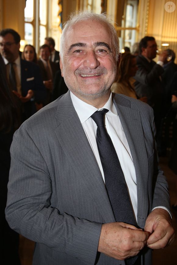 Guy Savoy assistant à la cérémonie où Pierre Herme devient 'Commandeur des Arts et des Lettres' et David Sinapian devient 'Chevalier des Arts et des Lettres', à Paris, France, le 23 septembre 2019. Photo by Jerome Domine/ABACAPRESS.COM
