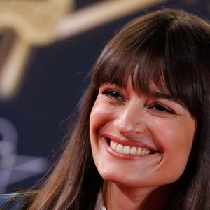 Clara Luciani assiste aux 26e NRJ Music Awards au Palais des Festivals le 1er novembre 2024 à Cannes, France. Photo par Anne Barson/ABACAPRESS.COM