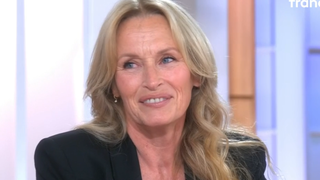 Estelle Lefébure évoque son alimentation saine et en dit plus sur ce qu'on ne trouvera jamais chez elle : "ça, c'est pas possible"