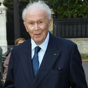 Exclusif -  Philippe Bouvard - Arrivées à l'enregistrement de l'émission "Vivement Dimanche" au Studio Gabriel à Paris, diffusée le 9 octobre 2022 sur France 3.
Paris le 5 octobre 2022.

© Giancarlo Gorassini / Bestimage