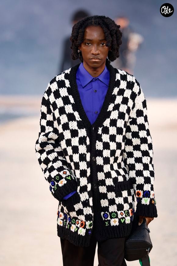 Défilé de mode Louis Vuitton Prêt à Porter Collection Homme Printemps/Été 2027 lors de la Fashion Week de Paris, à la Cité Internationale Universitaire de Paris, France, le 23 juin 2026. © Bestimage