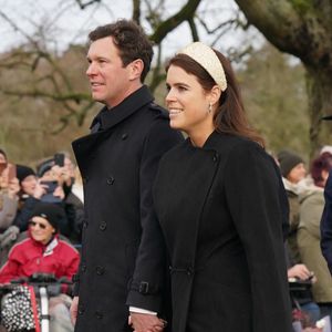 La princesse Eugenie d’York et son mari Jack Brooksbank - Les membres de la famille royale britannique lors de la messe du matin de Noël en l'église St-Mary Magdalene à Sandringham, le 25 décembre 2023.

© PA Photo/ Bestimage