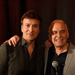 Michel Fugain, Tony Carreira se produisant lors de la soirée de lancement de 'Le Cœur des Femmes' par Tony Carreira à L'Arc à Paris, France, le 1er février 2017. Photo by Alban Wyters/ABACAPRESS.COM