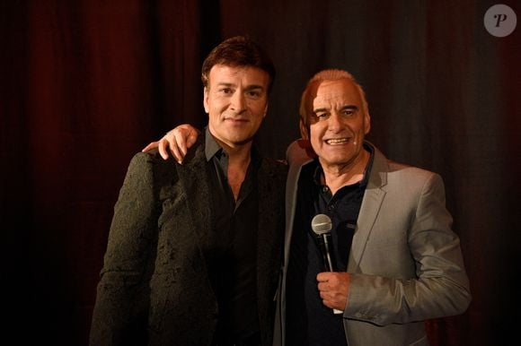 Michel Fugain, Tony Carreira se produisant lors de la soirée de lancement de 'Le Cœur des Femmes' par Tony Carreira à L'Arc à Paris, France, le 1er février 2017. Photo by Alban Wyters/ABACAPRESS.COM