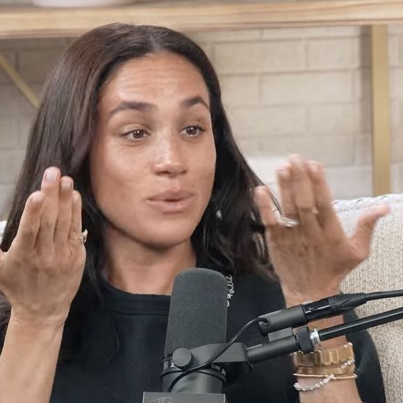 Son contrat avec la plateforme de streaming audio a ensuite été résilié

Meghan Markle dans The Jamie Kern Lima Show en 2025.
Crédit : JLPPA / Bestimage