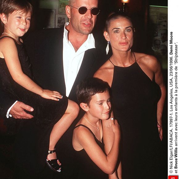 « C’est évidemment très difficile, il y a de grosses pertes»

Demi Moore et Bruce Willis arrivent avec leurs enfants à la première de Striptease, USA le 23 juin 1996. Photo by LF/Avalon/ABACAPRESS.COM