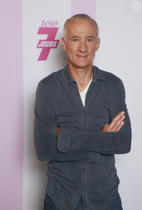 Gilles BOULEAU

Soirée Télé 7 jours Chez Francette à Paris, jeudi 4 septembre 2025. - Soirée Télé 7 jours Chez Francette à Paris le 4 septembre 2025.
© Christophe Aubert via Bestimage
