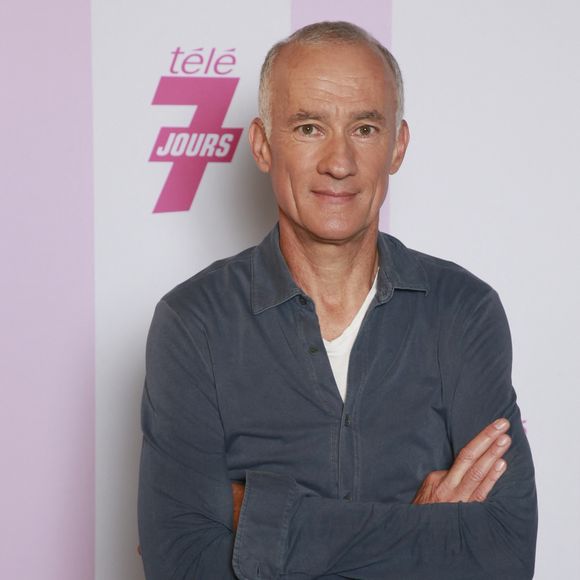 Gilles BOULEAU

Soirée Télé 7 jours Chez Francette à Paris, jeudi 4 septembre 2025. - Soirée Télé 7 jours Chez Francette à Paris le 4 septembre 2025.
© Christophe Aubert via Bestimage