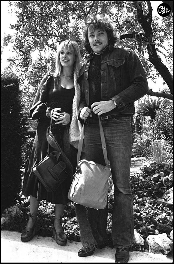 34 ans séparent l'aînée et le petit dernier
Patrick Dewaere et Miou Miou à Cannes en 1974. ©Bestimage