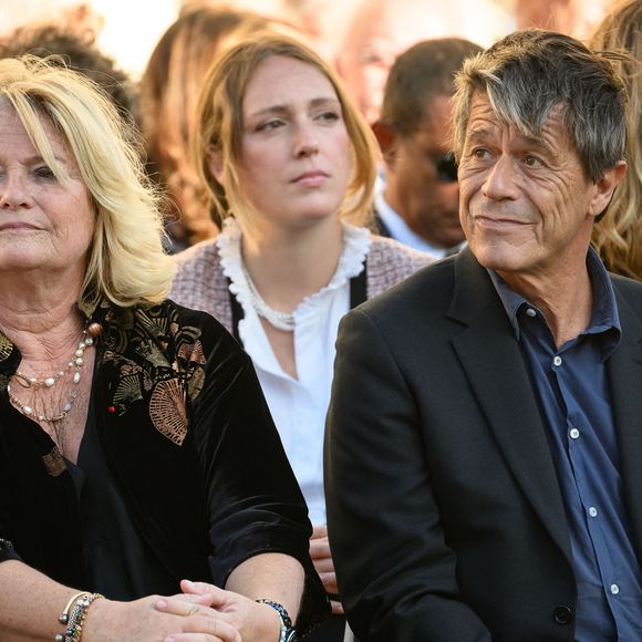 Marina Carrère d'Encausse et Emmanuel Carrère, - Hommage national à Hélène Carrère d'Encausse aux Invalides à Paris le 3 octobre 2023.

© Eric Tschaen / Pool / Bestimage