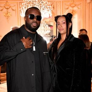 Il lui a fait une déclaration sur Instagram, le 16 juin 2025
Séparation - Demdem annonce sa séparation avec Gims - Exclusif - Gims et sa femme DemDem - Remise d'un double disque de diamant à Gims à la galerie Bourbon à Paris. Le 4 octobre 2021
© Veeren Ramsamy / Bestimage