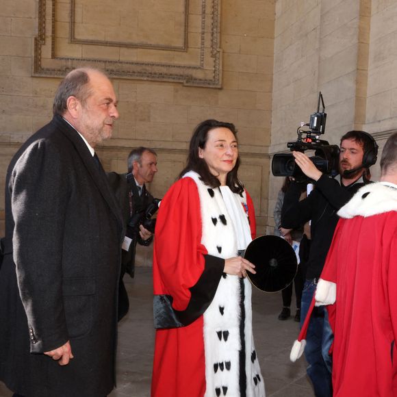 Eric Dupond-Moretti est acceuilli par Isabelle Gorce, 1ere Présidente de la Cour d'Appel de Bordeaux et Pierre-Yves Couilleau, Procureur Général de la Cour d'Appel de Bordeaux. - Eric Dupond-Moretti, garde des Sceaux, ministre de la Justice, s'est rendu à l'audience solennelle des auditeurs de justice de l'Ecole Nationale de la Magistrature (ENM), le 17 février 2023 à Palais de Justice de Bordeaux. .© Jean-Marc Lhomer/Bestimage
