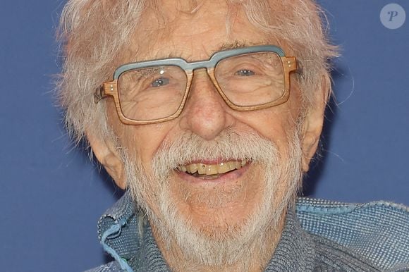 L’avant-première a réuni de nombreuses personnalités du cinéma et de l’humour français.

Pierre Richard - Avant-première du film "Mauvaise pioche" au Publicis Cinémas à Paris le 23 mars 2026. © Coadic Guirec/Bestimage