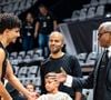 Il y est parvenu, mais son père a pris sa revanche

Tony Parker avec son fils Josh et son père Tony Parker Sr salue Adam Atamna - Basket-ball : Betclic Elite - Villeurbanne Vs Nancy (115-71) à l’Astroballe de Villeurbanne le 28 septembre 2025. © Sandrine Thesillat / PsNewZ/Bestimage